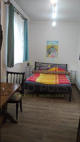 Casa Individuala. Langa Tivoli si padure.